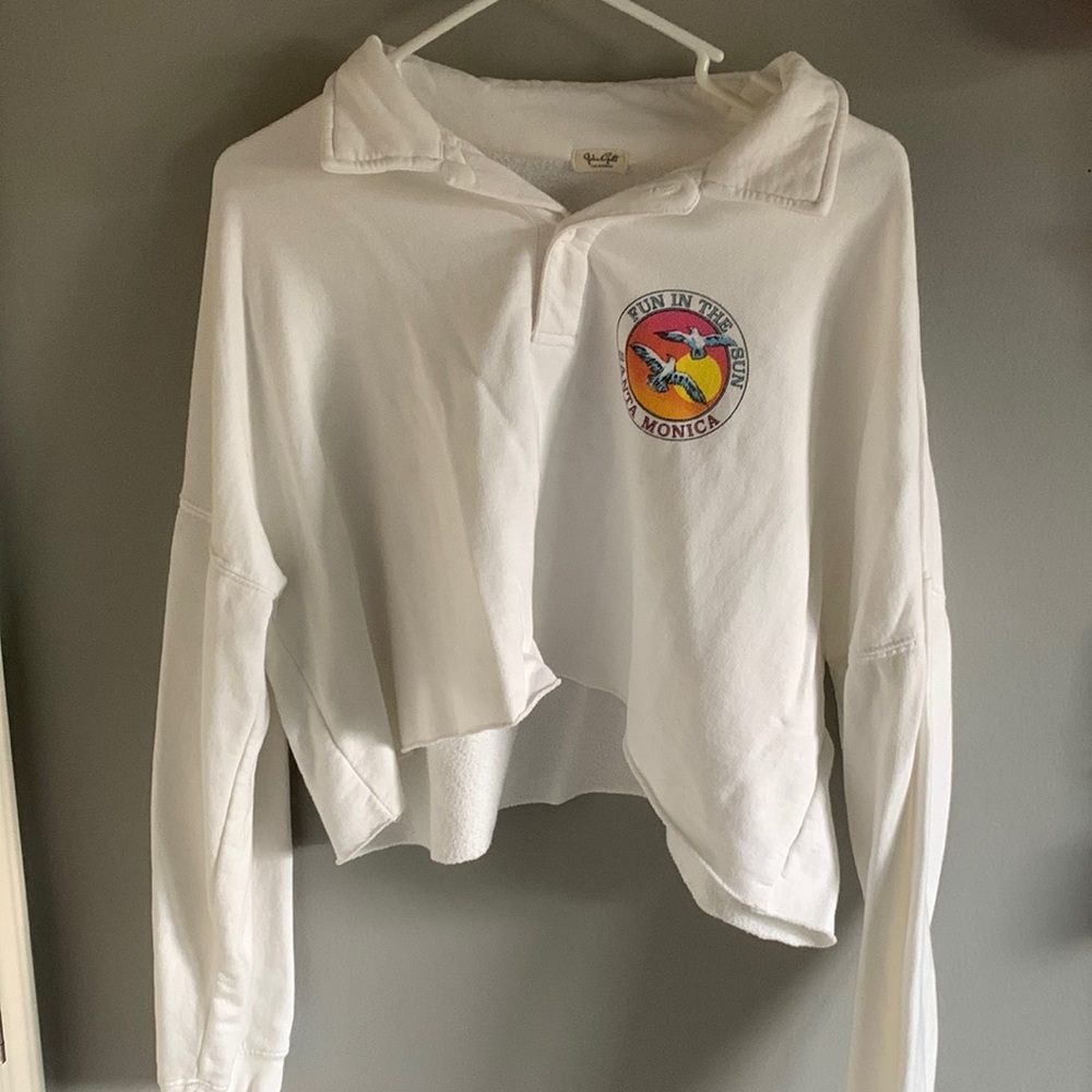 Brandy Melville Cropped Santa Monica Long Sleeve